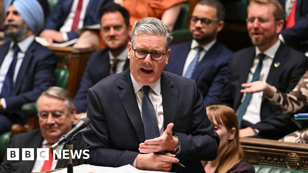 სტარმერმა ავტორიტეტი განმტკიცა დეპუტატების დროებითი გათავისუფლებით, მაგრამ შურისმაძიებლად გამოჩენის რისკი არსებობს